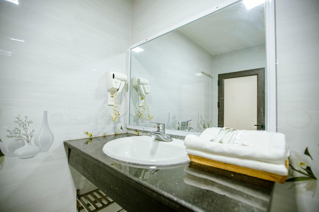 Quynh Trang Hotell Thuy Nguyen Eksteriør bilde